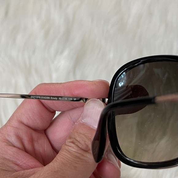 OLIVER PEOPLES
Emely Oversize Sunglasses - Picture 3 of 4